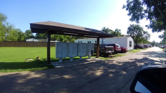 Highland Village Mobile Home Park 4