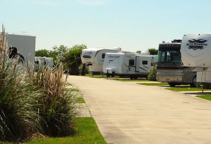 Ron Hoover Oasis RV Park 6
