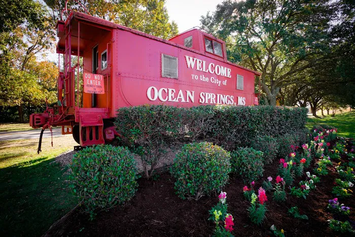 Majestic Oaks RV Resort 10