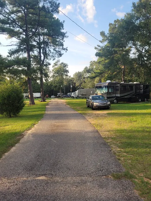 V & S RV Park 6