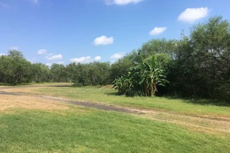 Kenedy Texas Country RV Park & Resort Ranch