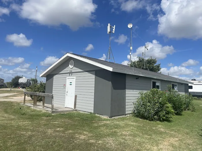 Kenedy Village RV Park 4