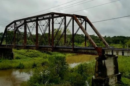 Colet Creek Mobile Country