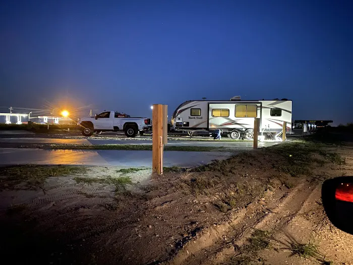 Hilltop Acres RV Park - Victoria, TX 1