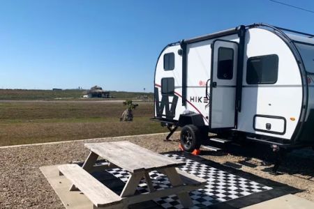 Magnolia Beach RV Park - Port Lavaca Texas