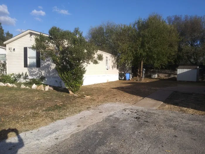 North Bluff Estates Manufactured Home Community 9