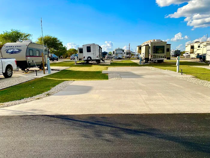 Pecan Springs RV Resort 2