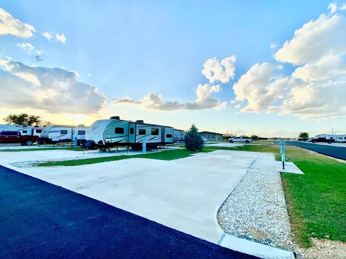 Pecan Springs RV Resort 7