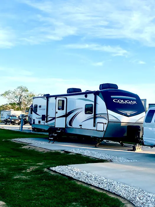 Pecan Springs RV Resort 10
