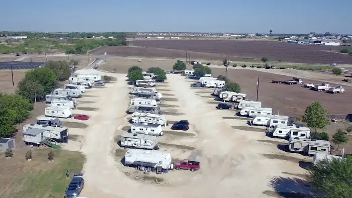 Patriot RV Park - Seguin 1