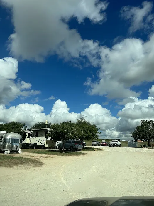 Patriot RV Park - Seguin 4
