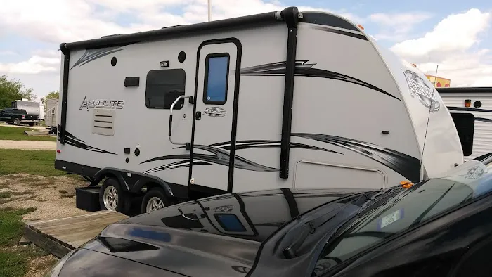 Seguin Hilltop RV Park 1