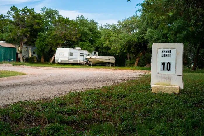 Lake & Hills RV Park 7