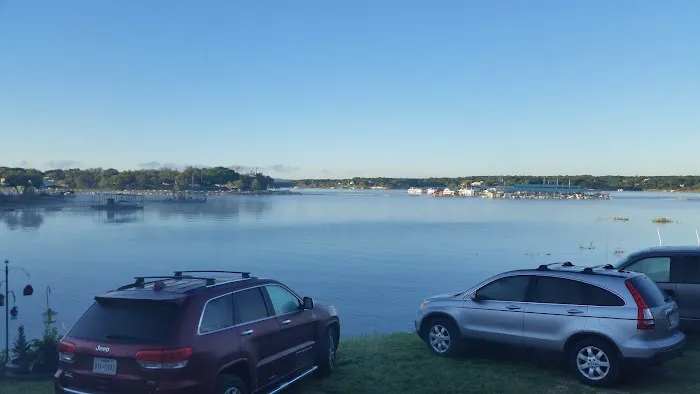 Camper Resort On Lake Travis 1