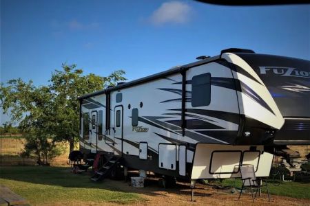 Two Rooster Ranch RV Park