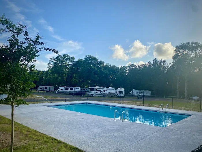 Creekside Campground R.V. Park 1