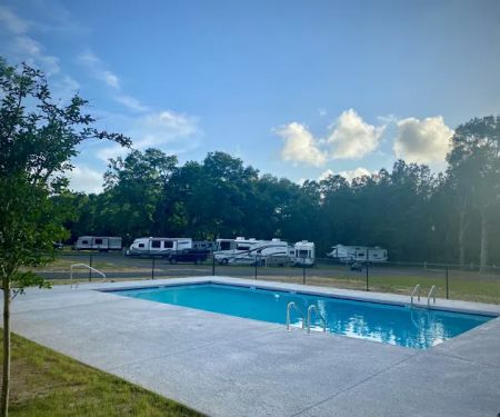 Creekside Campground R.V. Park