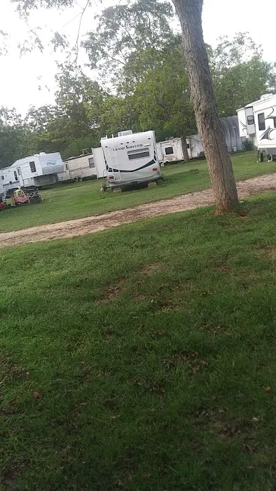Howards Rv Park 4