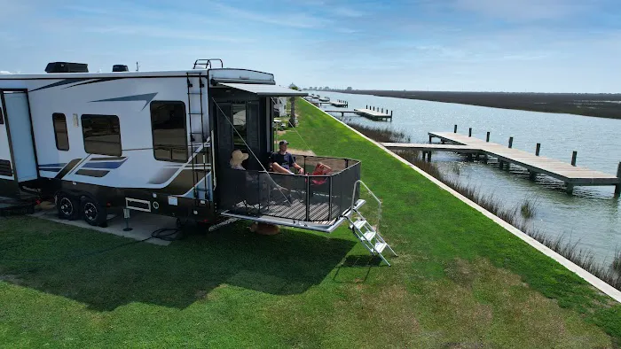 Blue Water RV Resort 10