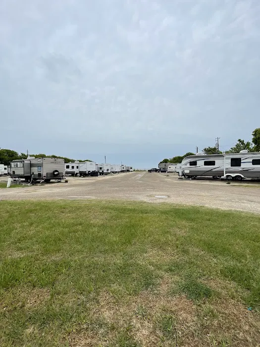 Lavaca Bay RV Park 5
