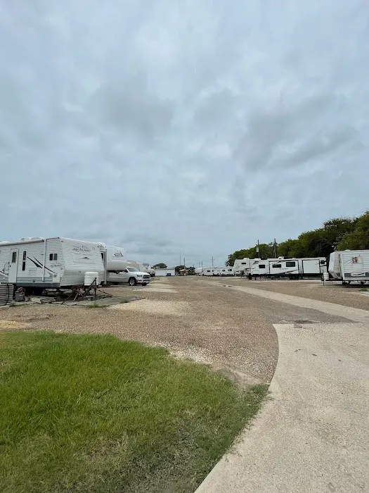 Lonestar RV Park 1