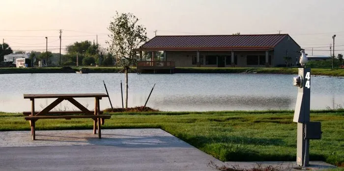 Texas Lakeside RV Resort 9