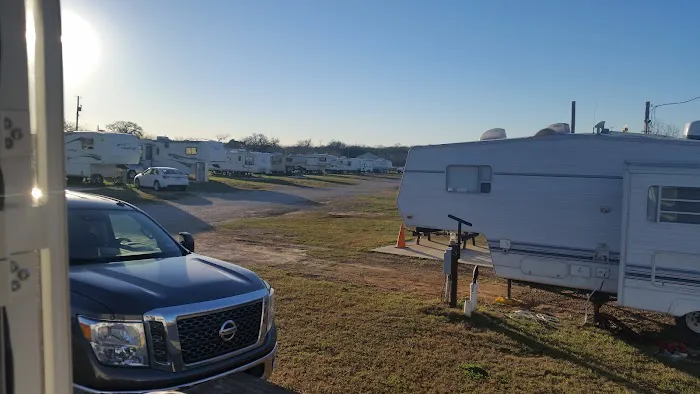 Windmill Heights RV Park 6
