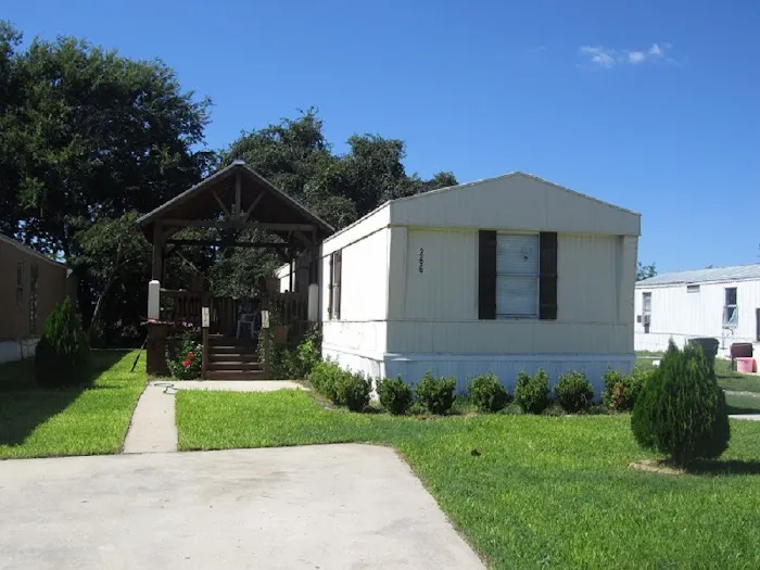 Cypress Grove Manufactured Home Community 5