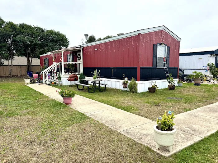 Pecan Way Mobile Home Park 6