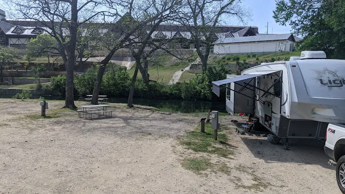 Landa RV and Campground 10