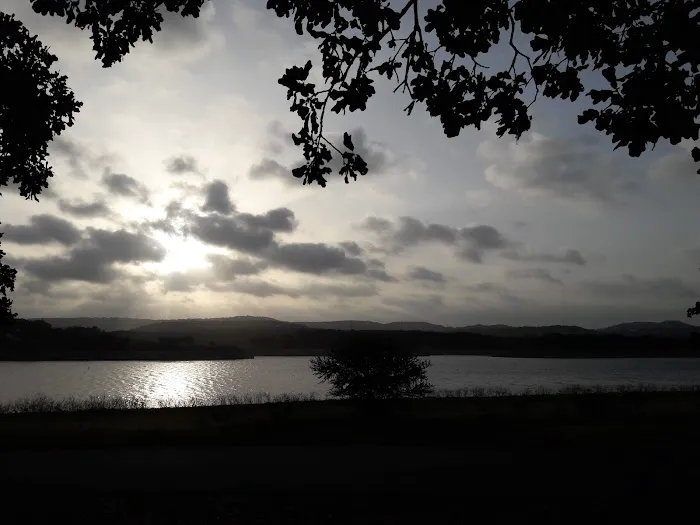 Lake Travis Inn & RV Park 8