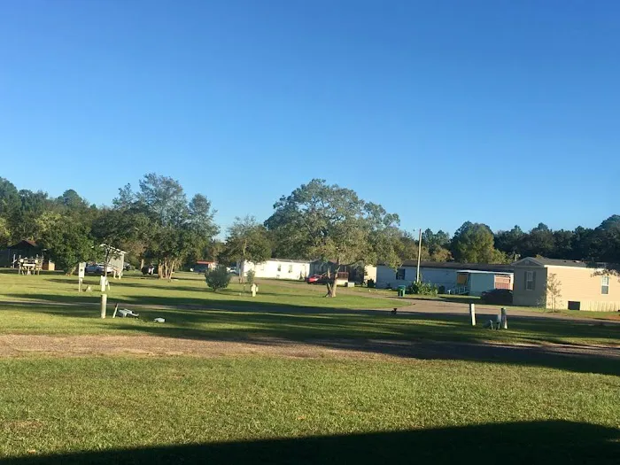 Isle of Pines Manufactured Housing Community 10