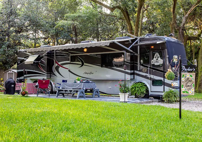 Mobile Oaks RV Resort 4