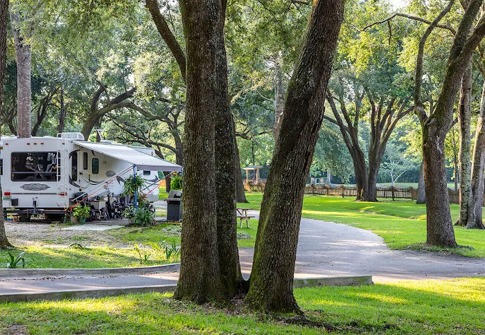 Mobile Oaks RV Resort 6
