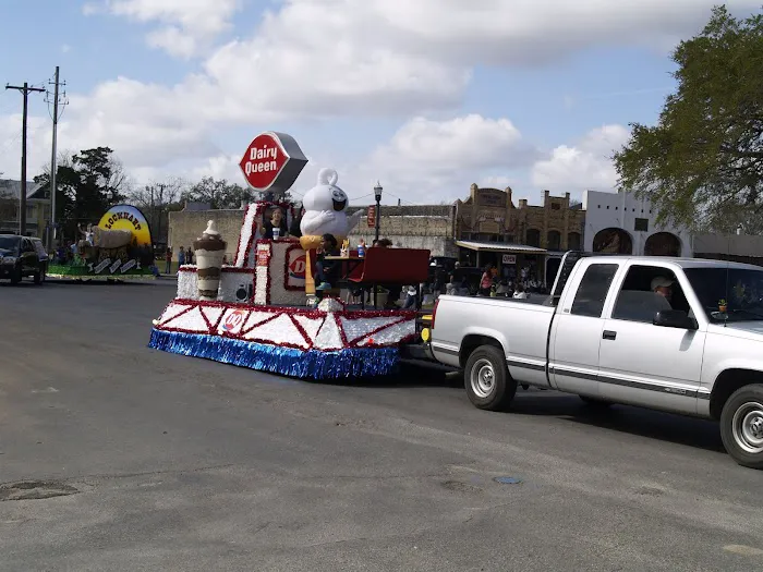 Angels In Goliad RV Park 10