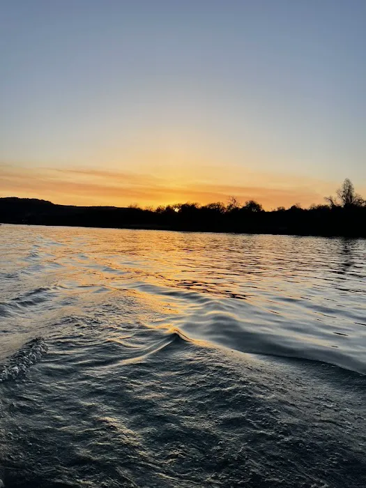Riverbend RV Park / Lake Austin 4