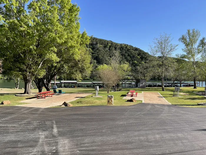 Riverbend RV Park / Lake Austin 9