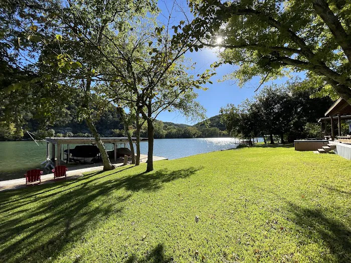 Riverbend RV Park / Lake Austin 10