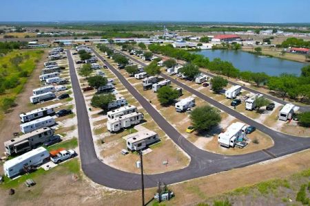 Braunig Lake RV Resort
