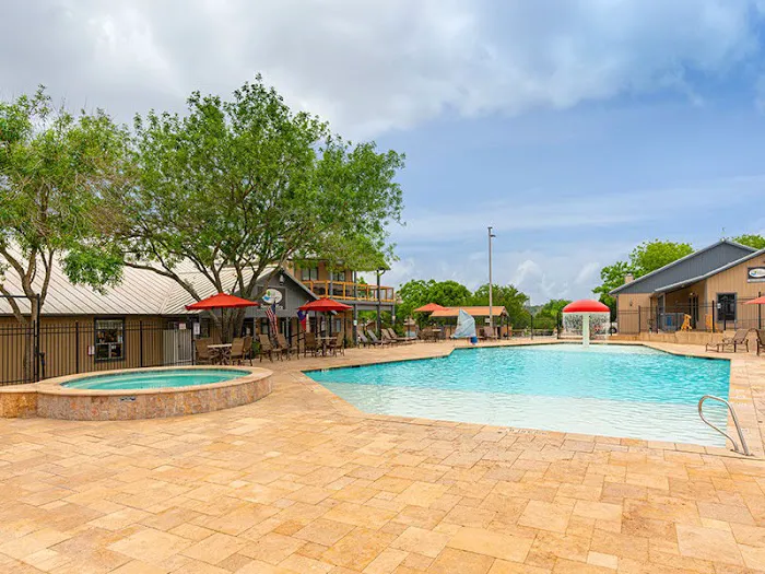 Sun Retreats Texas Hill Country 7