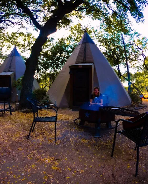 Hill Country Tipis 9