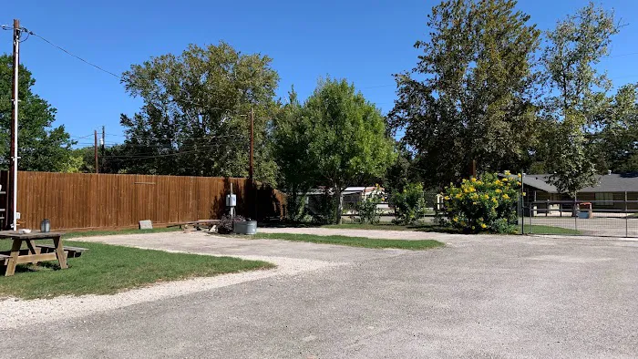 Little Ponderosa RV Park and Cottages 1