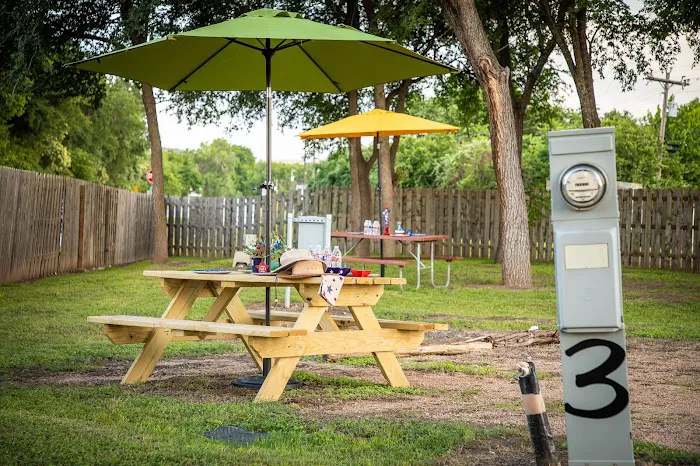 Corner Star Cabin (& RV Park) 8