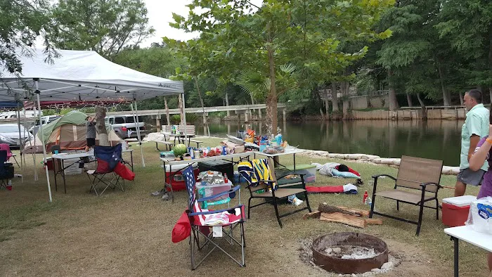 Roy's Rentals & Campground 2