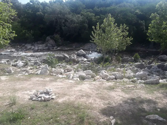 Roy's Rentals & Campground 10
