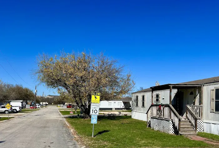 Coastal Bend Mobile Home Park 10