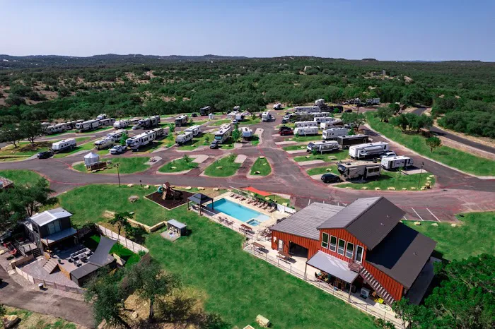 Buddy's Backyard RV Resort 4