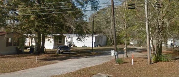 Bay Minette Mobile Home Community 10