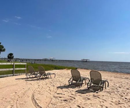 Bay Palms RV Resort