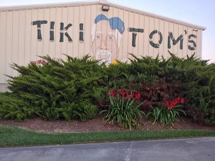 Tiki Tom's RV Park 6